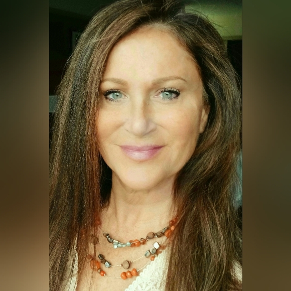 Meet your Posher, Michele - Picture 4 of 4